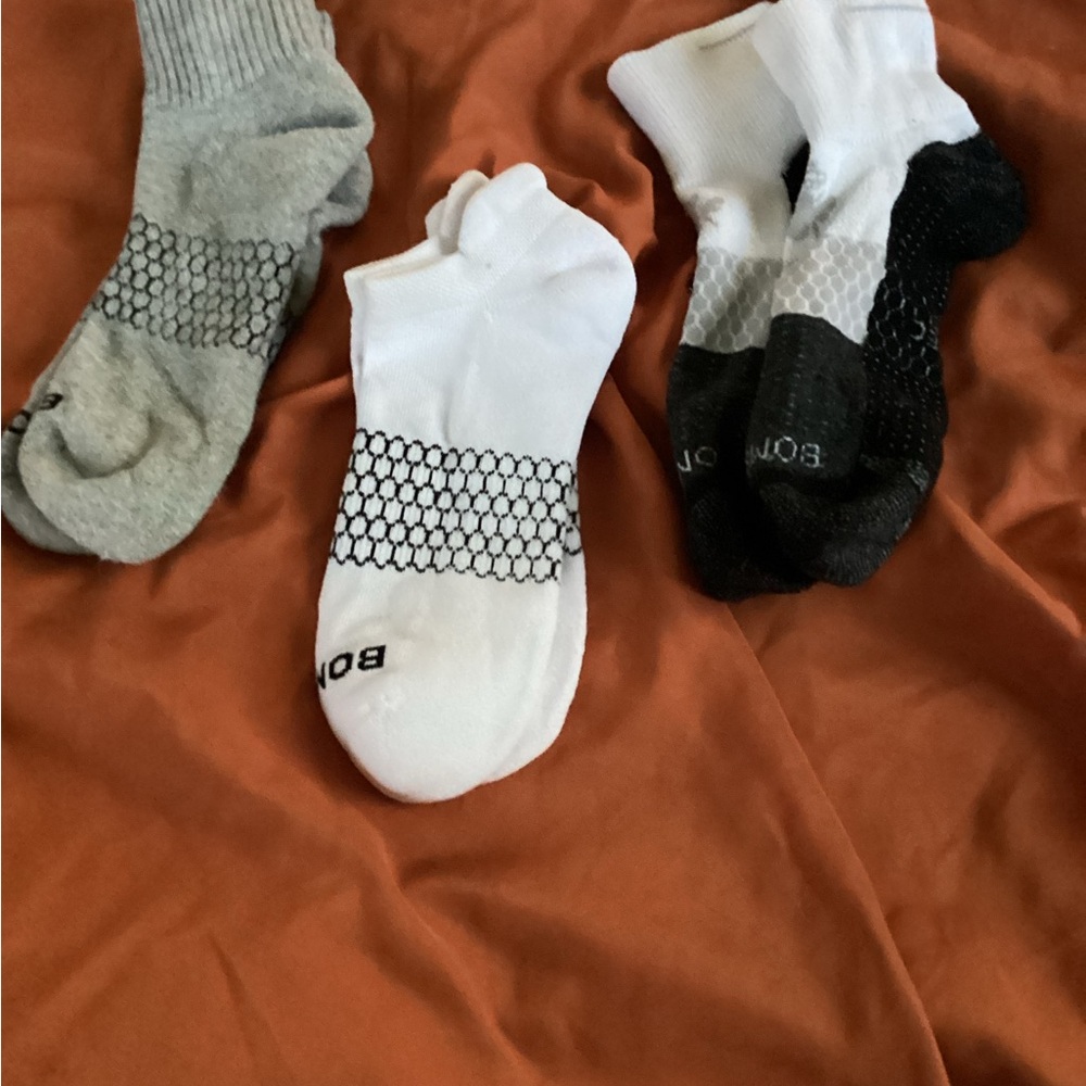 3 New Pair Bombas Socks. - image 4